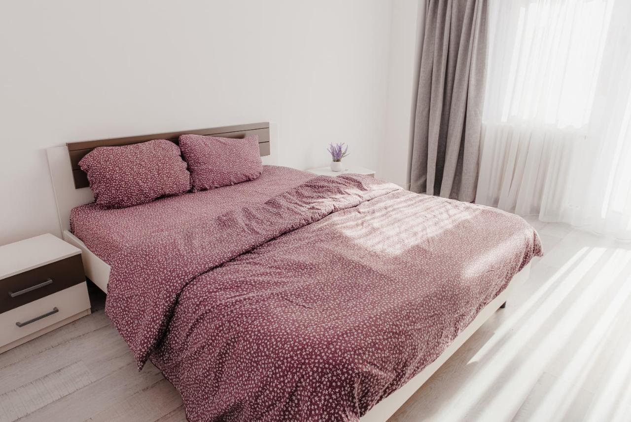 Apartament 2 Camere, Decomandat, In Zona Centrala Bukares Bagian luar foto